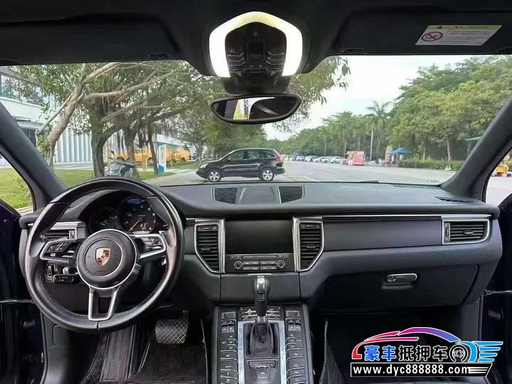 17年保时捷Macan迈凯轿车抵押车出售