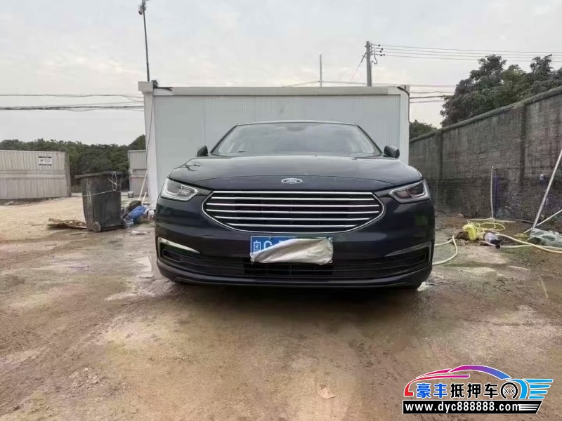 19年福特金牛座轿车抵押车出售