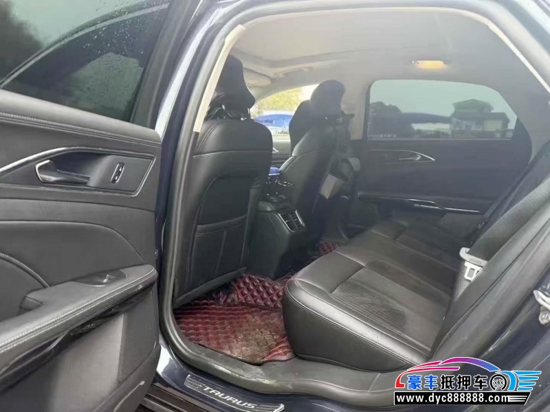 19年福特金牛座轿车抵押车出售