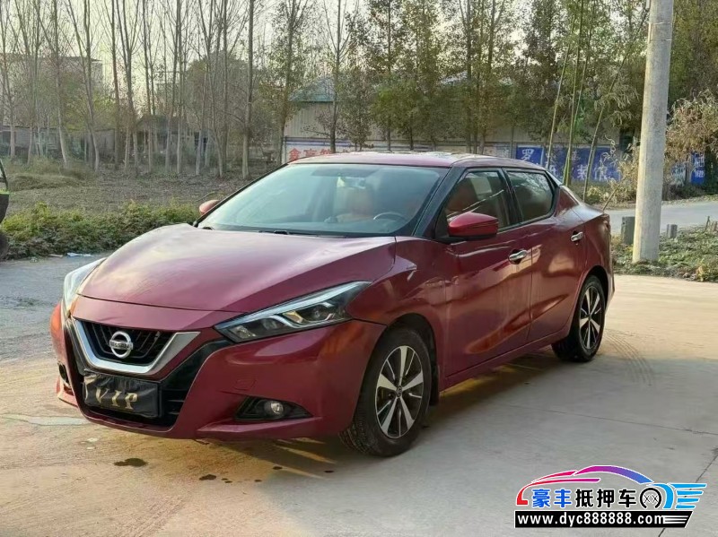 15年日产蓝鸟轿车抵押车出售