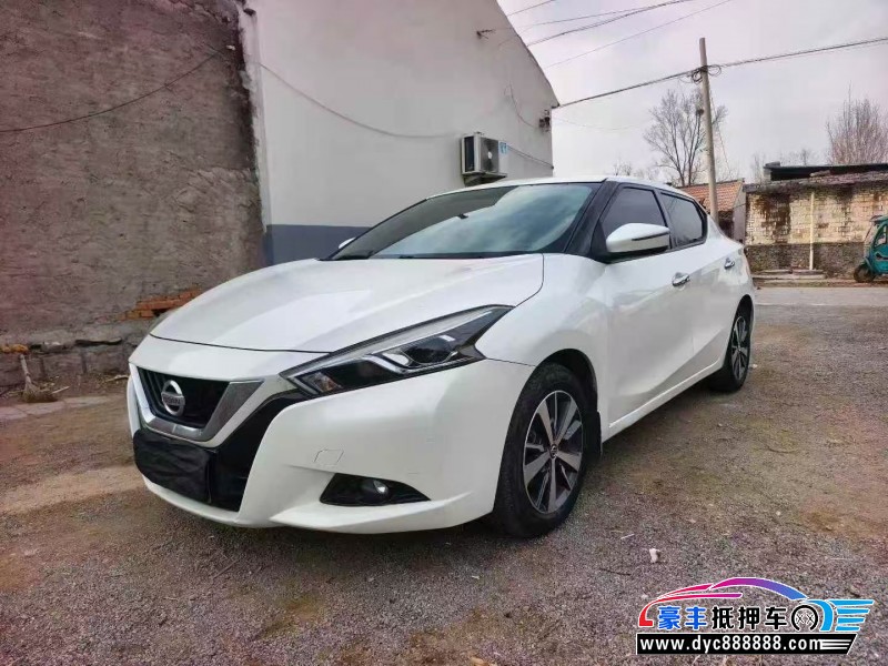 19年日产蓝鸟轿车抵押车出售