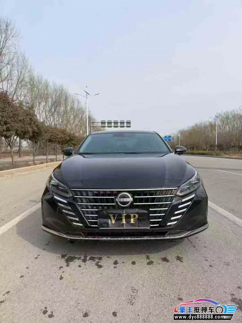 23年日产天籁轿车抵押车出售