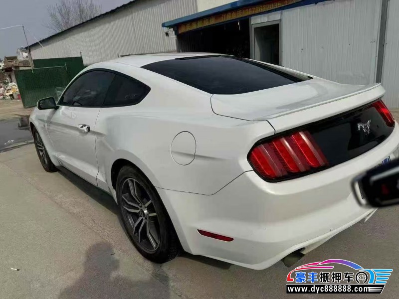 17年福特野马轿车抵押车出售