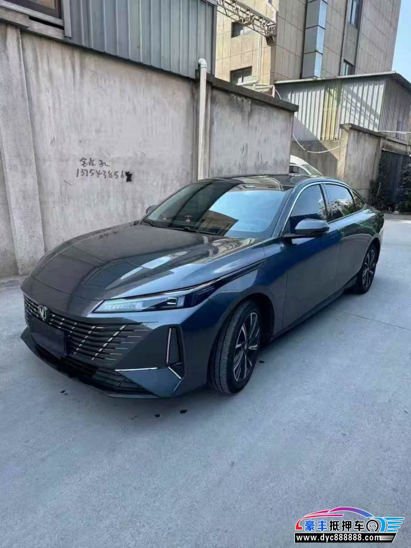 25年长安逸动轿车抵押车出售