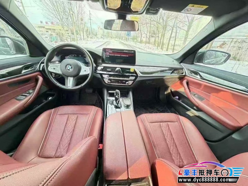 23年宝马5系轿车抵押车出售