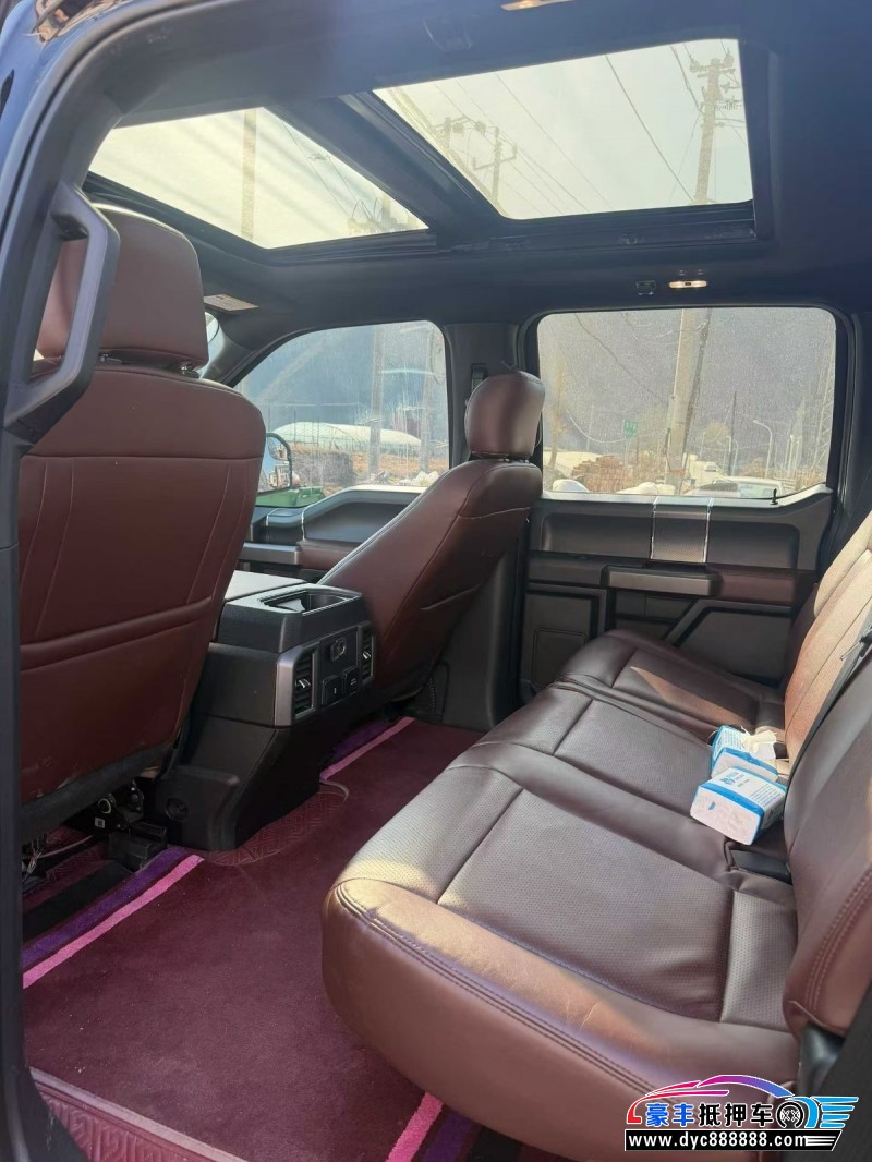 20年福特猛禽轿车抵押车出售