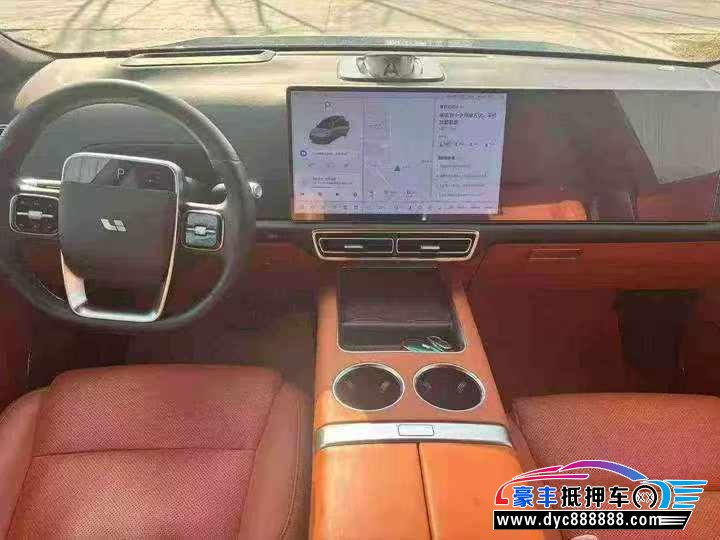 22年理想L9轿车抵押车出售