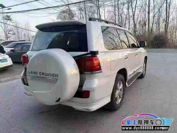 15年丰田兰德酷路泽（陆巡）轿车抵押车出售