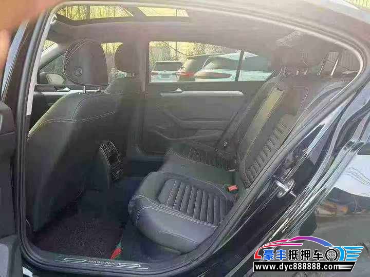 24年大众迈腾轿车抵押车出售