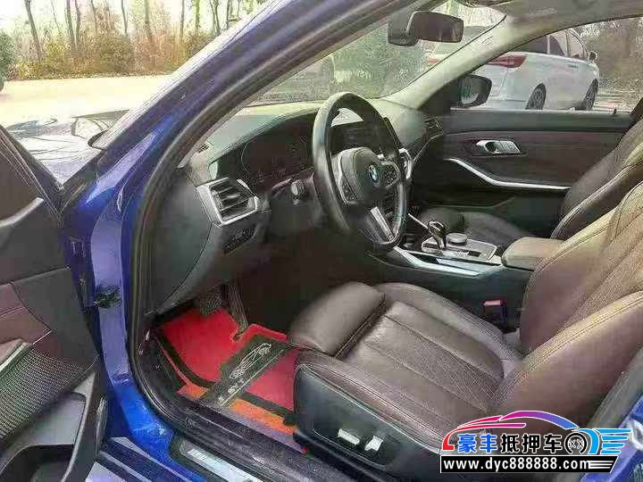 21年宝马3系轿车抵押车出售