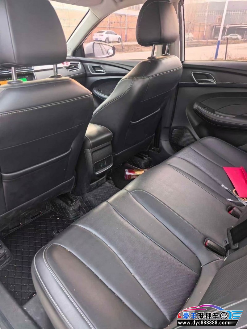 20年荣威i5轿车抵押车出售