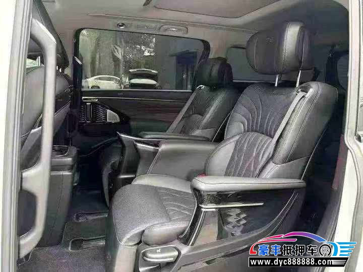 23年传祺M8轿车抵押车出售