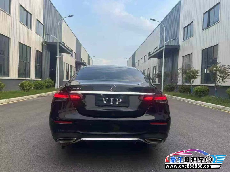 21年奔驰E轿车抵押车出售