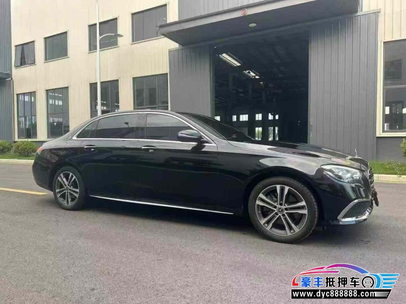 21年奔驰E轿车抵押车出售