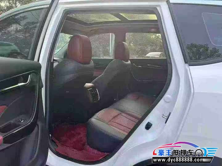 22年东风AX7轿车抵押车出售