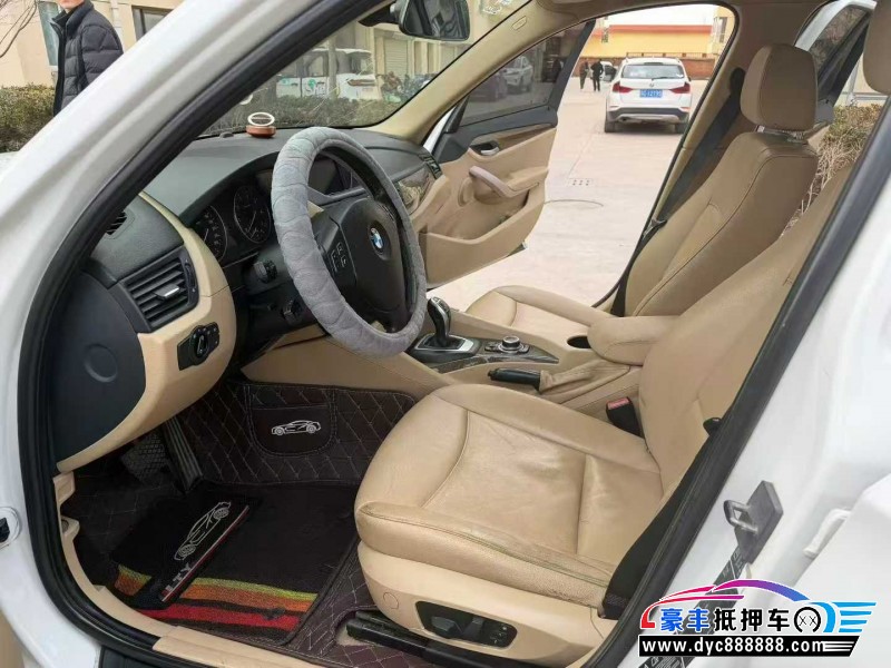 12年宝马X1SUV抵押车出售