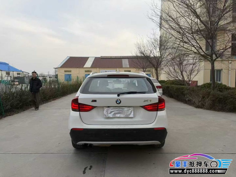12年宝马X1SUV抵押车出售