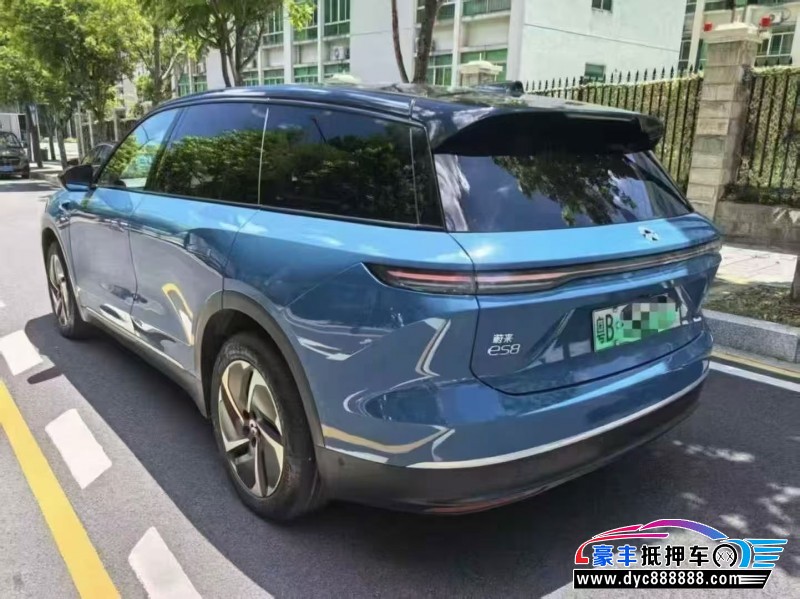 24年蔚来ES8轿车抵押车出售