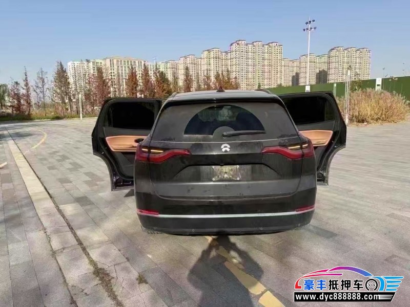 22年蔚来ES8轿车抵押车出售
