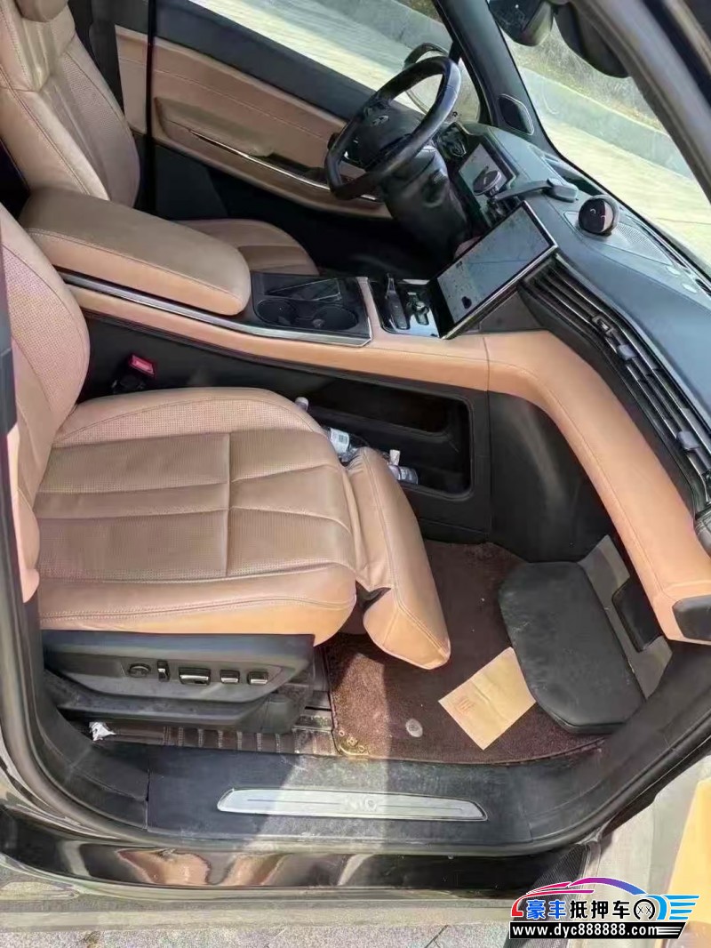 22年蔚来ES8轿车抵押车出售