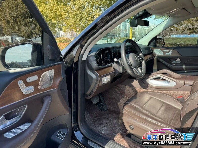 22年奔驰GLE轿车抵押车出售