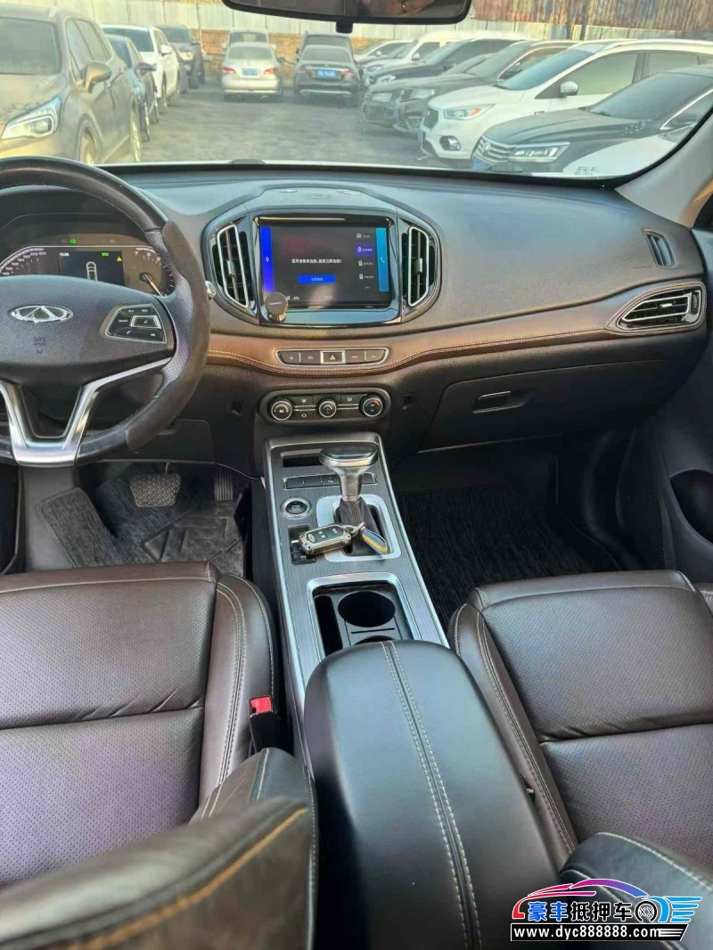 18年奇瑞瑞虎7轿车抵押车出售