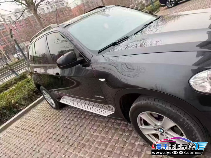 13年宝马X5轿车抵押车出售