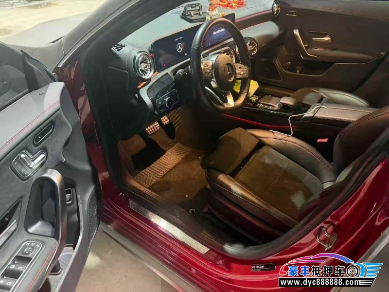 22年奔驰CLA轿车抵押车出售