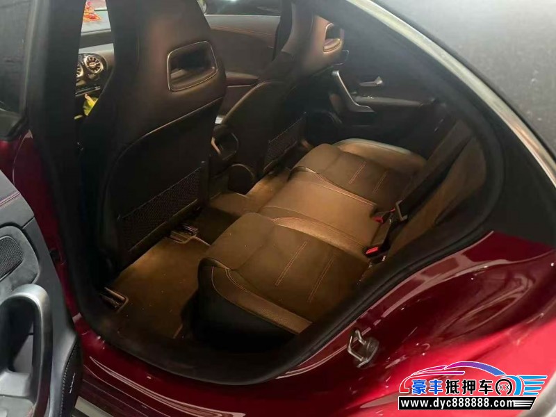 22年奔驰CLA轿车抵押车出售