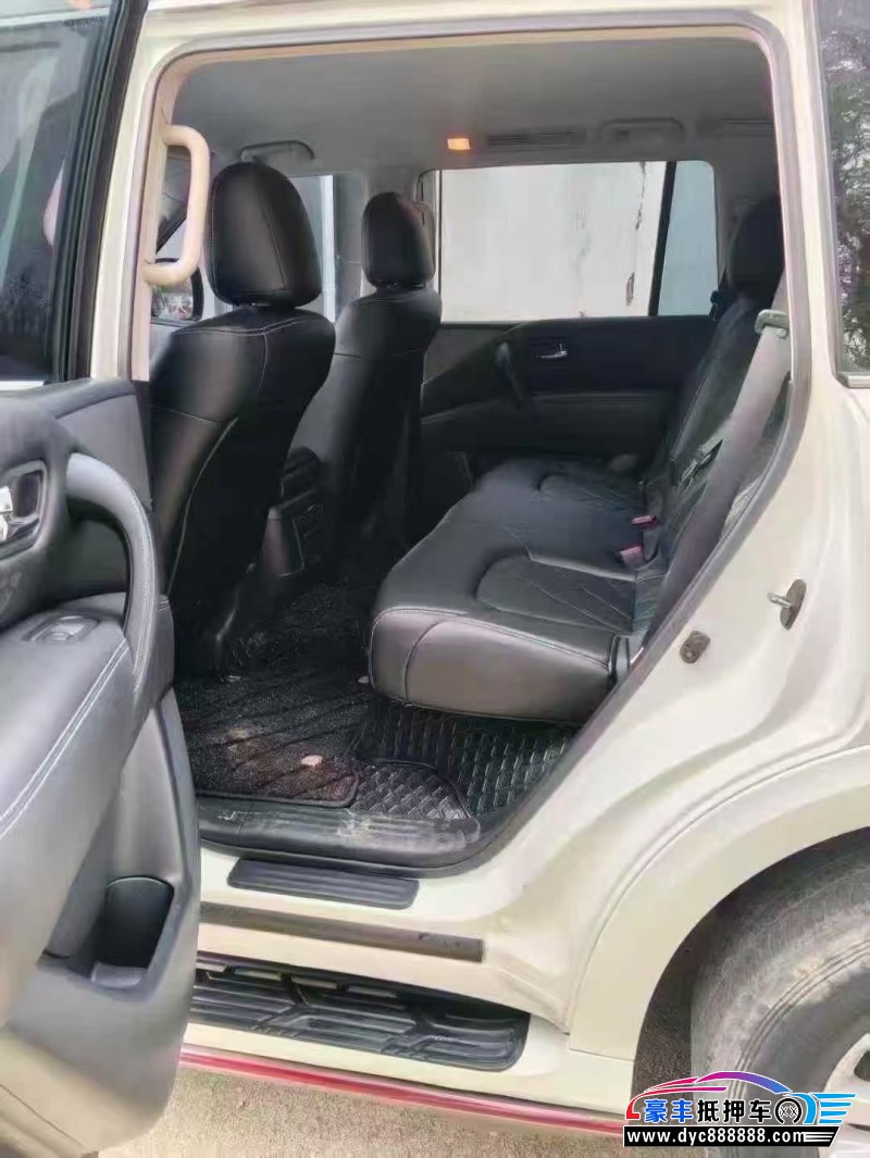 18年日产途乐轿车抵押车出售