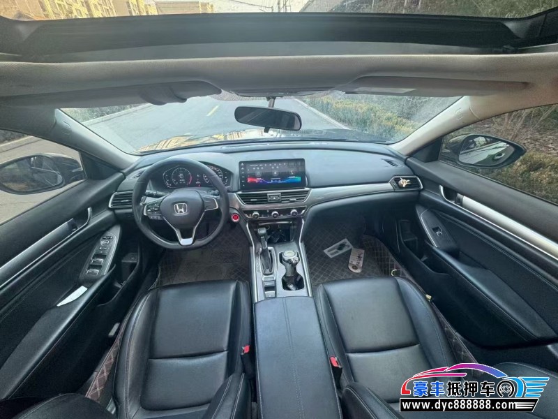 21年本田雅阁轿车抵押车出售