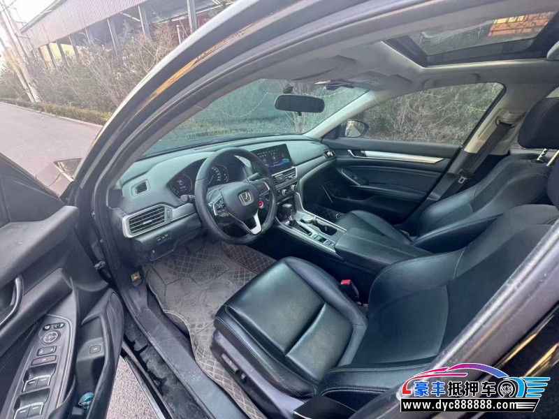 21年本田雅阁轿车抵押车出售