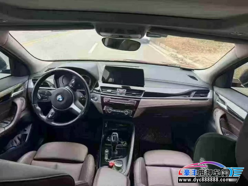 22年宝马X2轿车抵押车出售