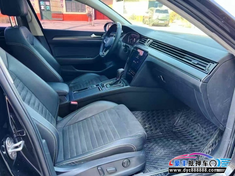 20年大众迈腾轿车抵押车出售