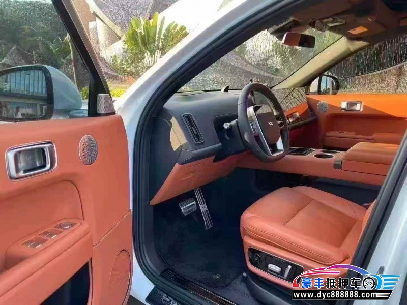 25年理想L7轿车抵押车出售