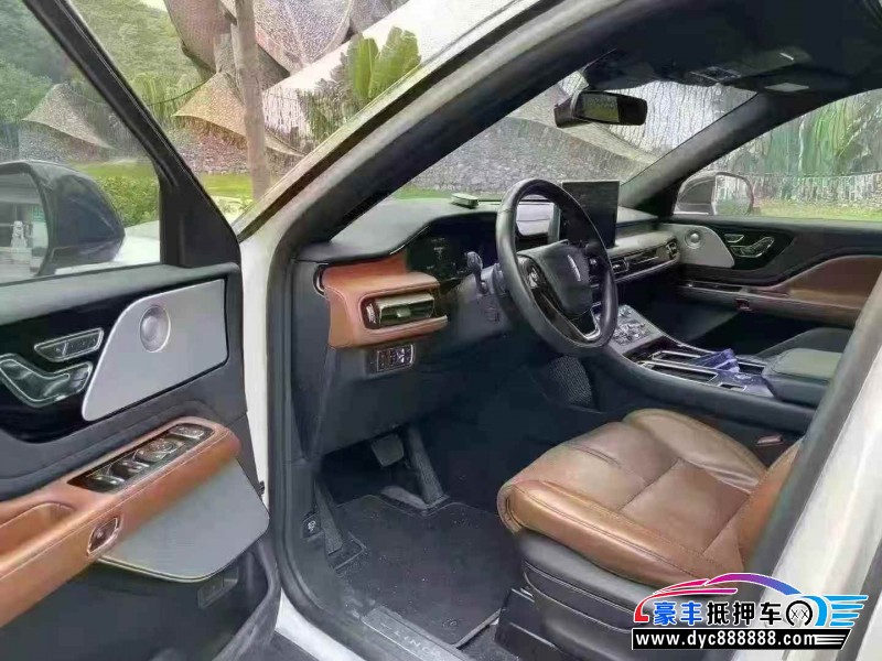 22年林肯飞行家轿车抵押车出售
