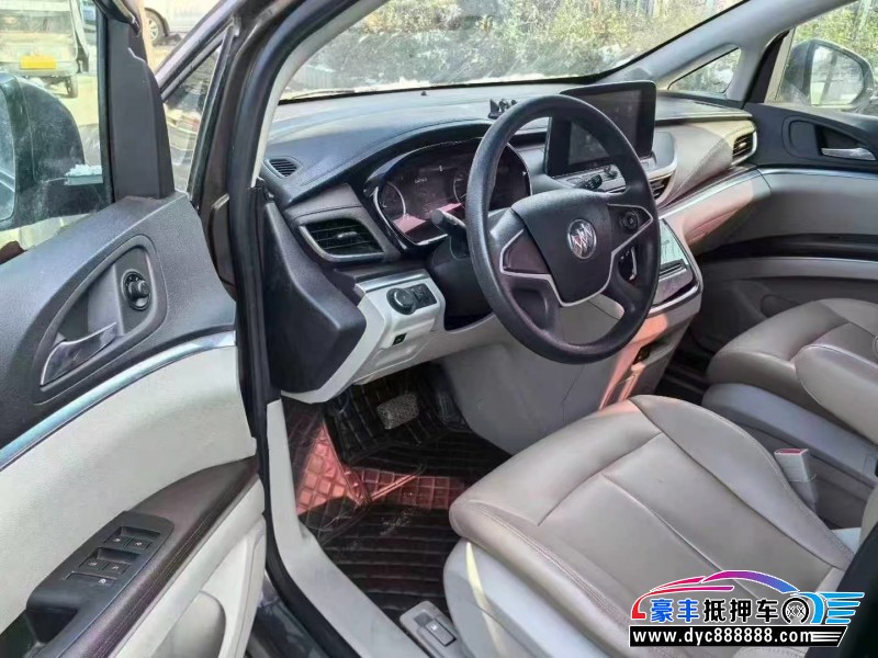 21年别克GL8轿车抵押车出售