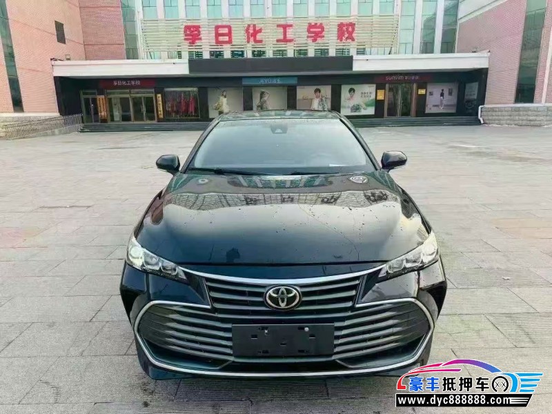 抵押车出售21年丰田亚洲龙轿车