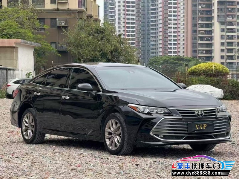 20年丰田亚洲龙轿车抵押车出售