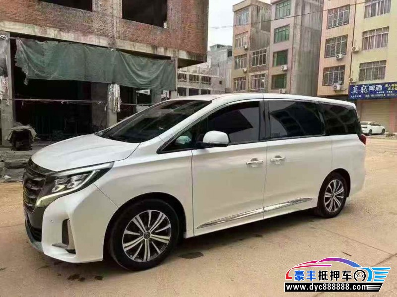 20年传祺M8轿车抵押车出售