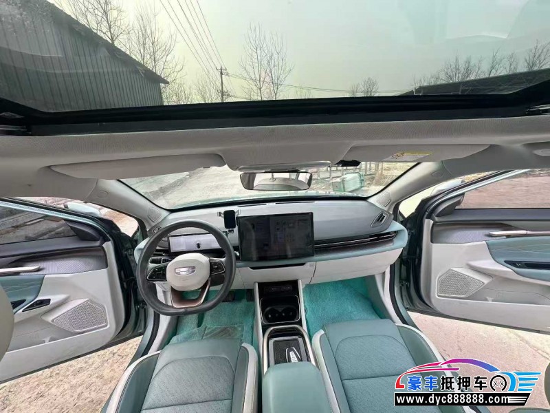 23年吉利几何轿车抵押车出售