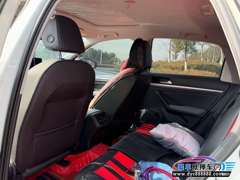 23年大众朗逸轿车抵押车出售