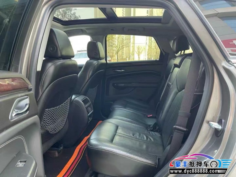 13年凯迪拉克SRX轿车抵押车出售