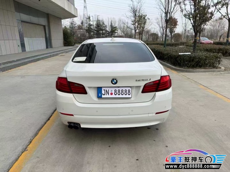 13年宝马5系轿车抵押车出售