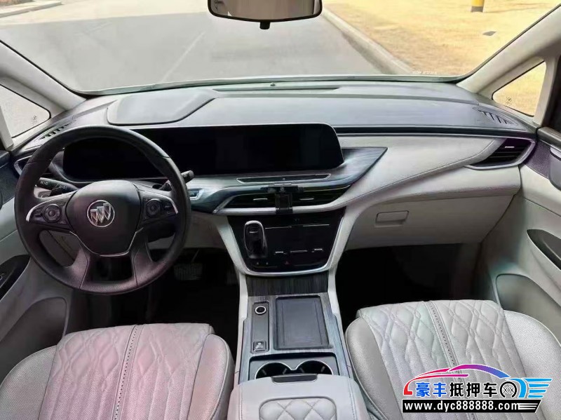 20年别克GL8轿车抵押车出售