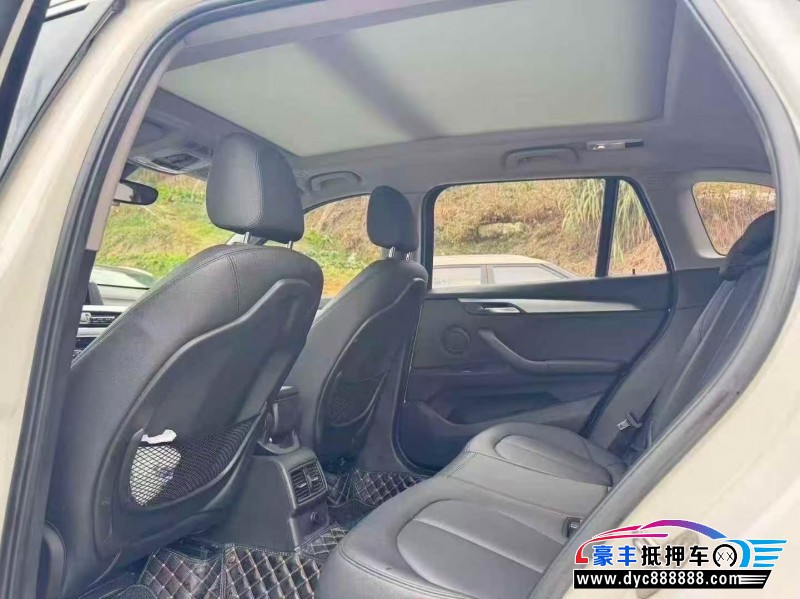 18年宝马X1轿车抵押车出售