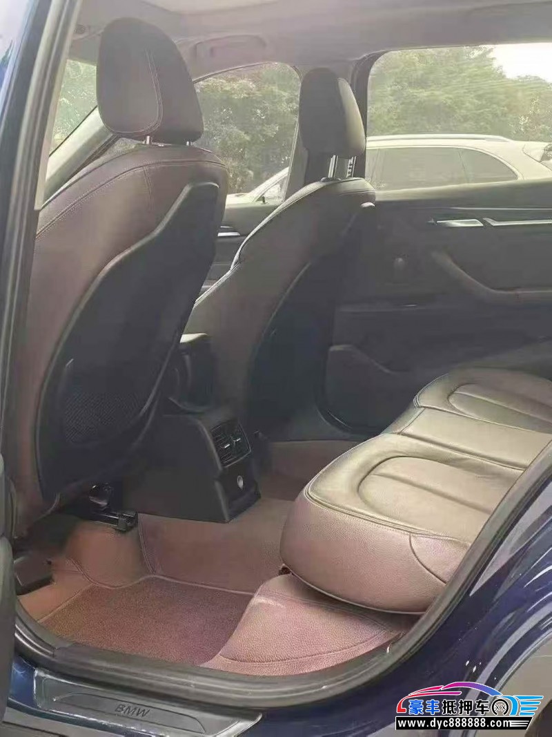 17年宝马X1轿车抵押车出售