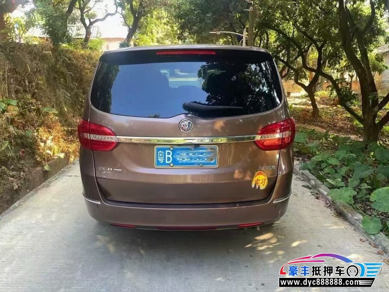 20年别克GL8轿车抵押车出售