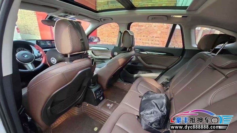 22年宝马X1轿车抵押车出售