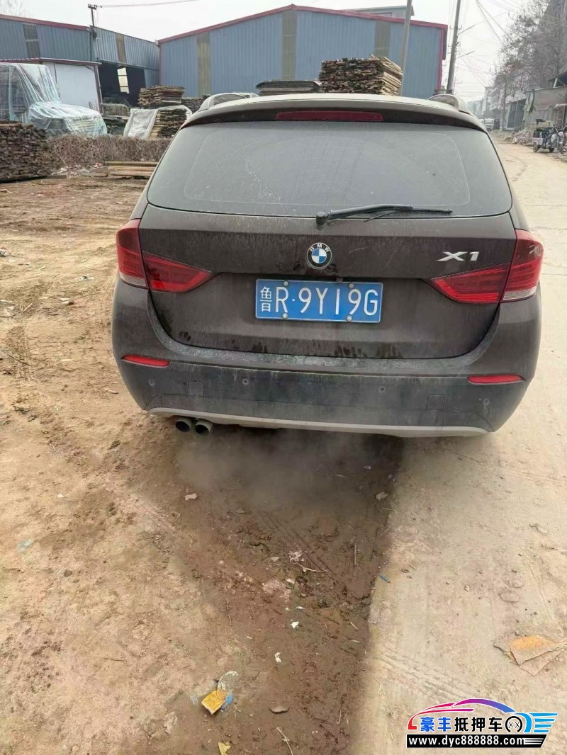 12年宝马X1轿车抵押车出售